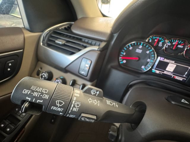Used 2016 Chevrolet Suburban LTZ AWD/4WD image 25
