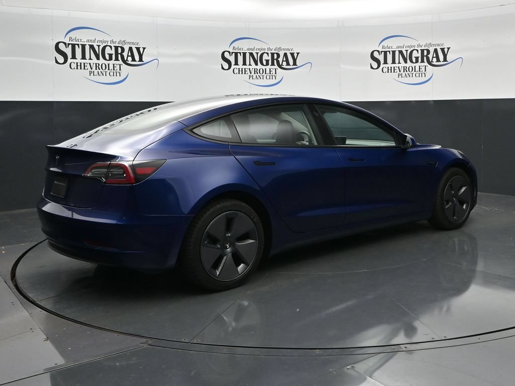 Used 2023 Tesla Model 3 Standard Range RWD image 7