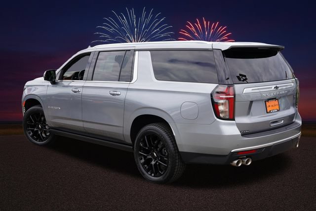 Used 2023 Chevrolet Suburban High Country AWD/4WD image 7