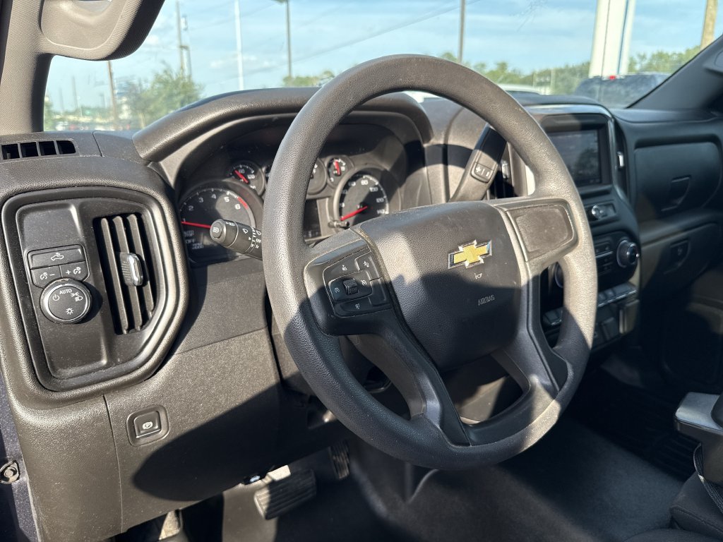 Used 2022 Chevrolet Silverado 1500 Custom RWD image 13