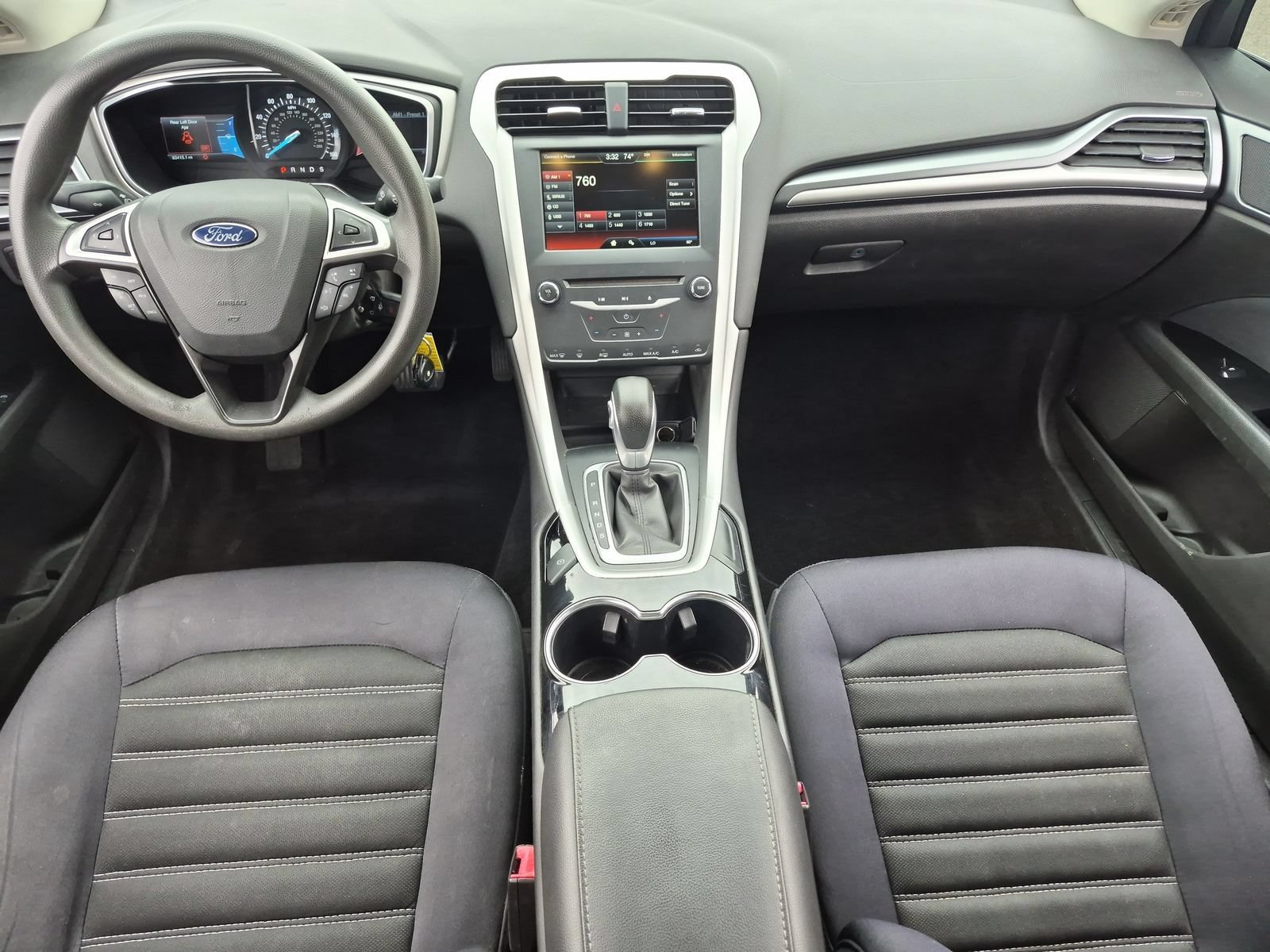 Used 2014 Ford Fusion SE FWD image 15