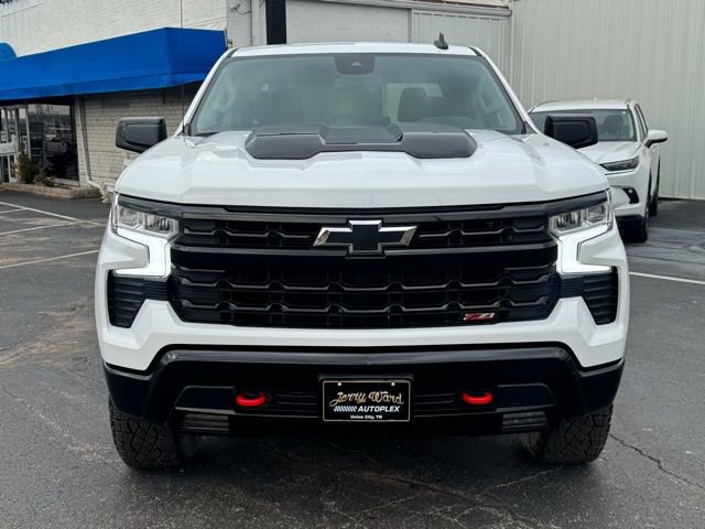 Used 2024 Chevrolet Silverado 1500 LT Trail Boss w/ Protection Package AWD/4WD image 3