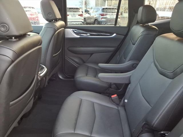 Certified 2023 Cadillac XT6 Premium Luxury w/ Technology Package image 7