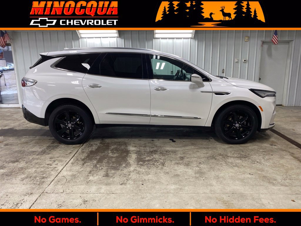 Used 2024 Buick Enclave Essence w/ Sport Touring Edition AWD/4WD image 1