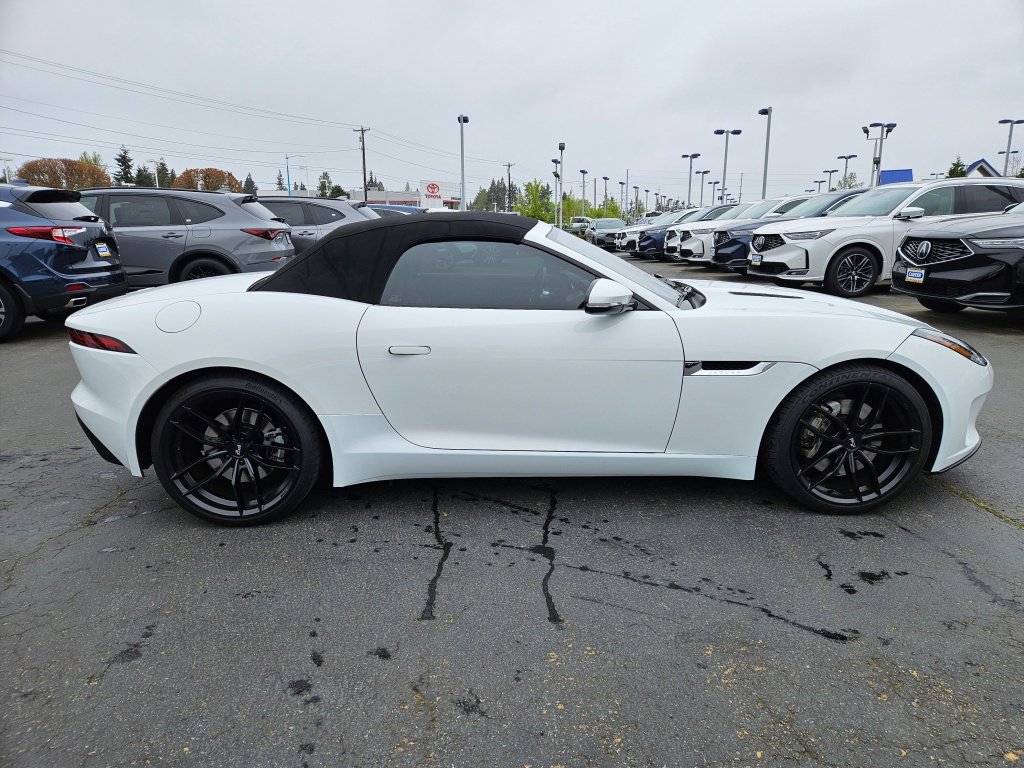 Used 2018 Jaguar F-TYPE Convertible RWD image 13