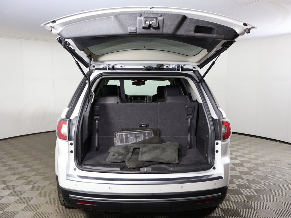 Used 2017 GMC Acadia Limited SLT image 17