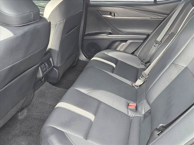 Used 2026 Toyota Camry SE FWD image 18