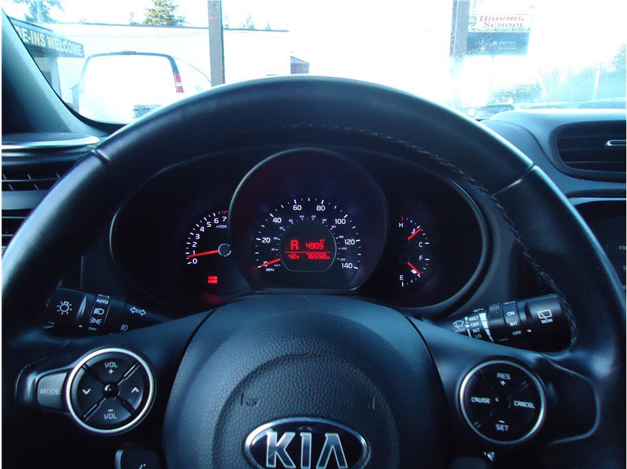 Used 2016 Kia Soul ! w/ Umber Package 1 image 24