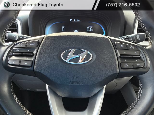 Used 2024 Hyundai Venue SEL FWD image 20