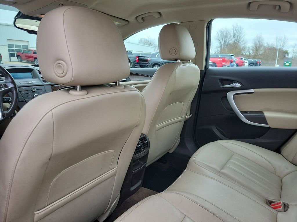 Used 2012 Buick Regal Leather image 26