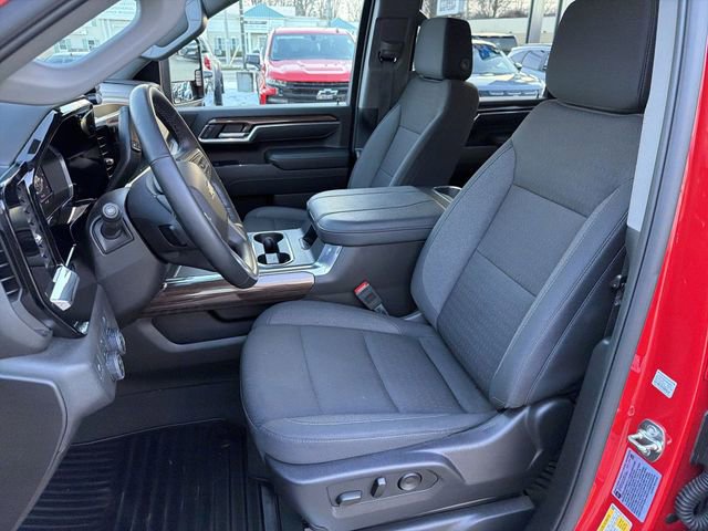 Used 2025 Chevrolet Silverado 2500 LT AWD/4WD image 13