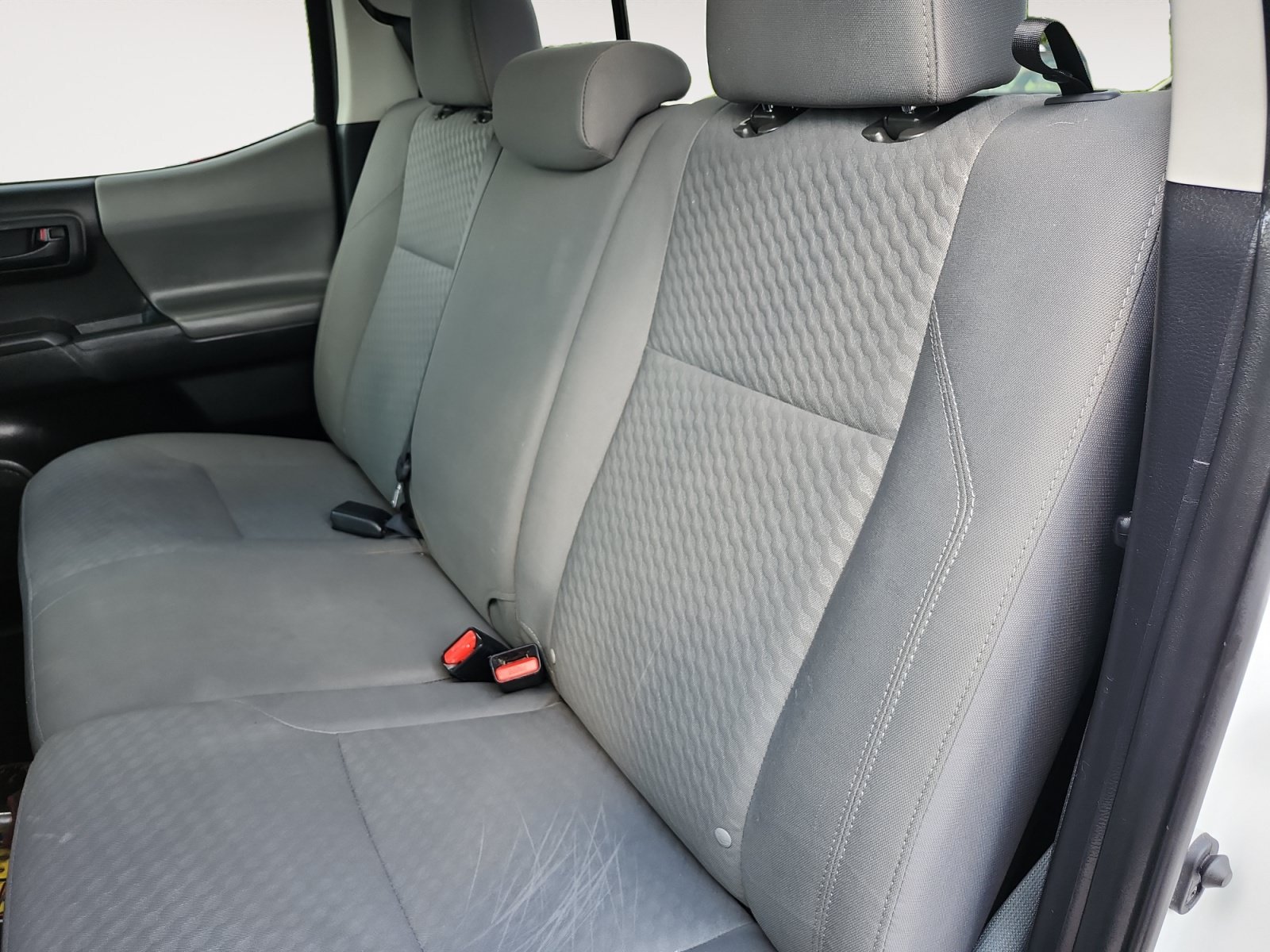 Used 2021 Toyota Tacoma SR AWD/4WD image 13