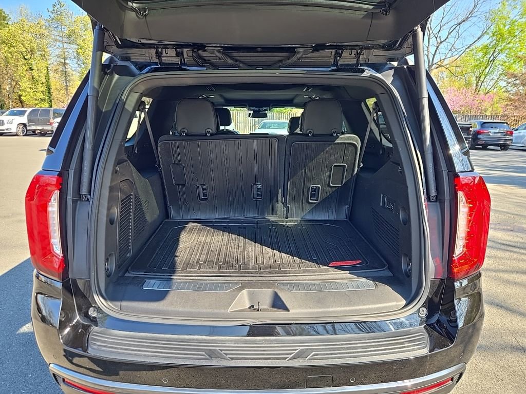 Used 2023 GMC Yukon XL AT4 w/ AT4 Premium Package image 54
