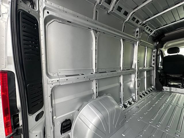 New 2024 RAM ProMaster 2500 w/ Safety Group FWD image 15
