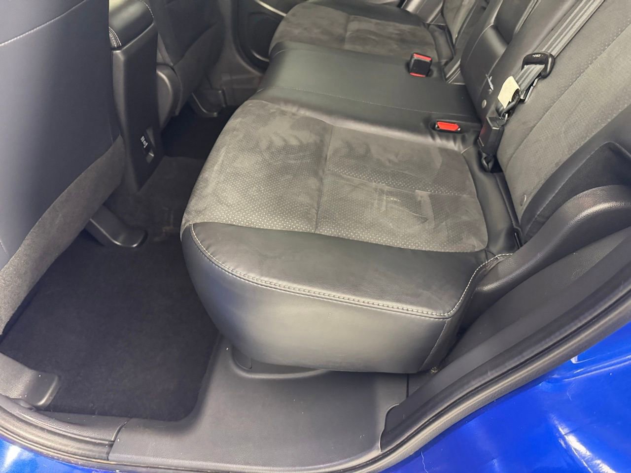 Used 2023 Mitsubishi Eclipse Cross SE image 26