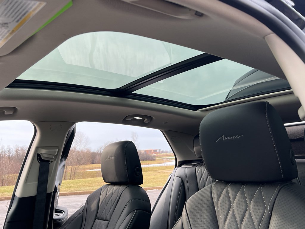 Used 2023 Buick Envision Avenir image 20