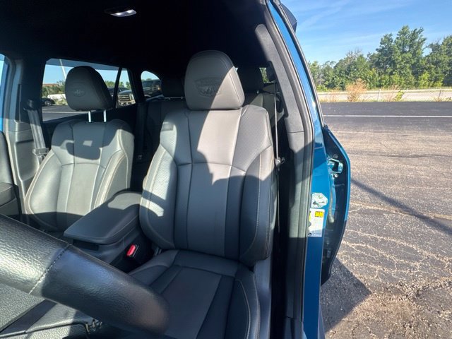 Certified 2025 Subaru Outback Wilderness AWD/4WD image 10