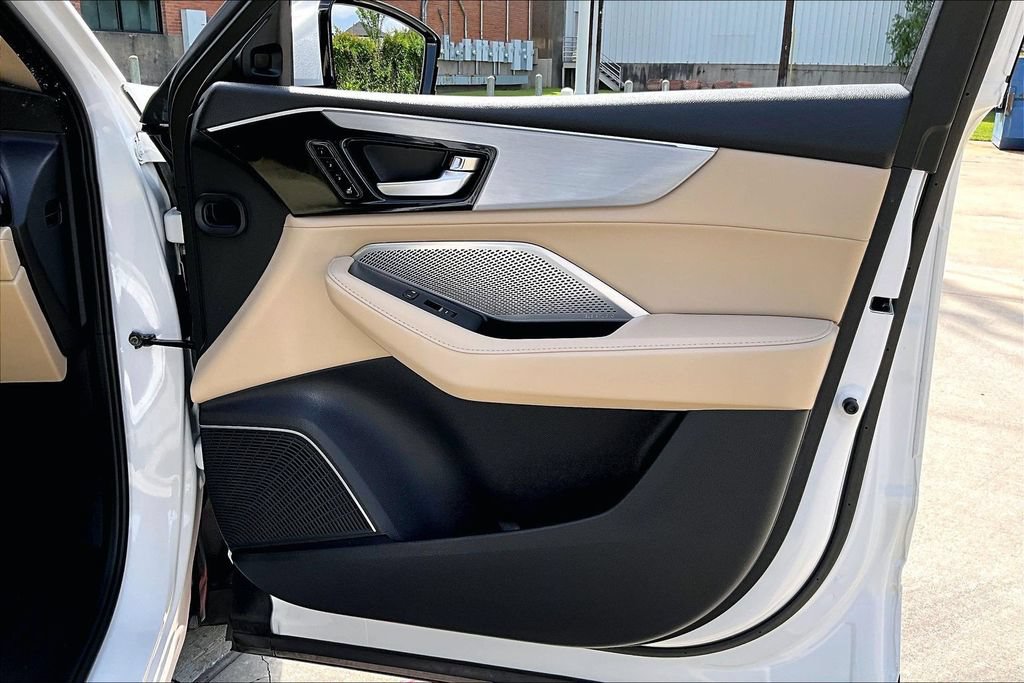 Used 2023 Acura MDX FWD w/ Technology Package image 23