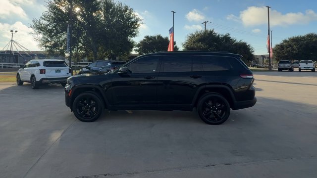 Used 2026 Jeep Grand Cherokee L Limited w/ Limited Altitude Package RWD image 5