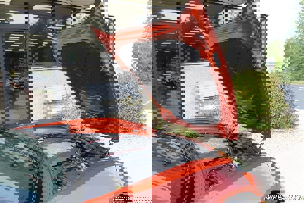 Used 2016 Chevrolet Corvette Stingray Convertible w/ 2LT Preferred Equipment Group image 36