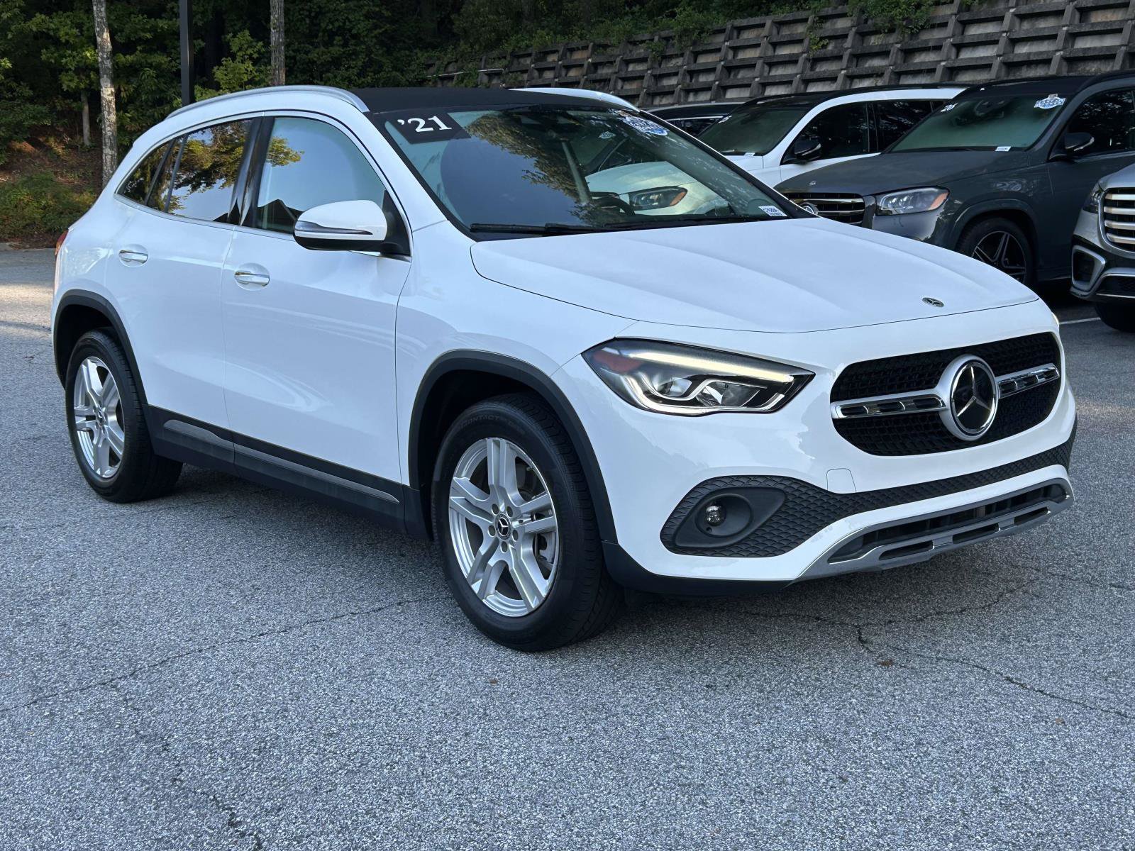 Used 2021 Mercedes-Benz GLA 250 4MATIC image 4