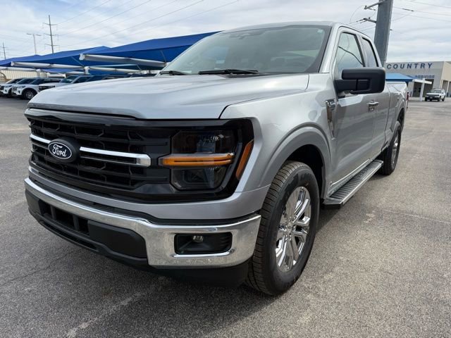 New 2026 Ford F150 XLT w/ XLT Chrome Appearance Package image 3