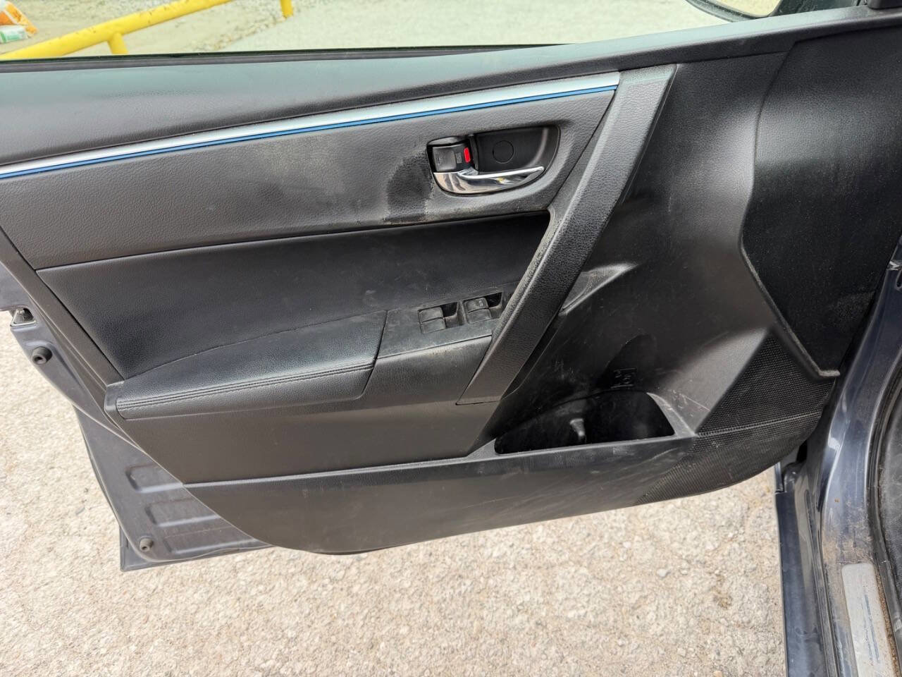 Used 2016 Toyota Corolla S image 13