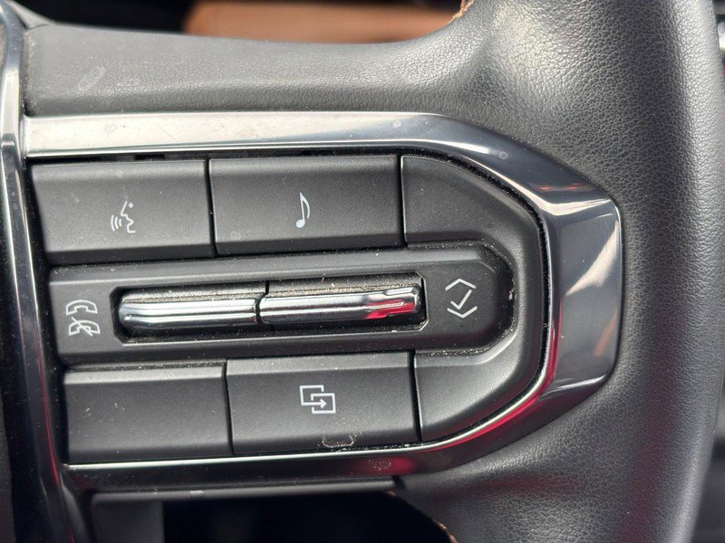 Certified 2023 GMC Canyon AT4 w/ Canyon Safety Plus Package image 18