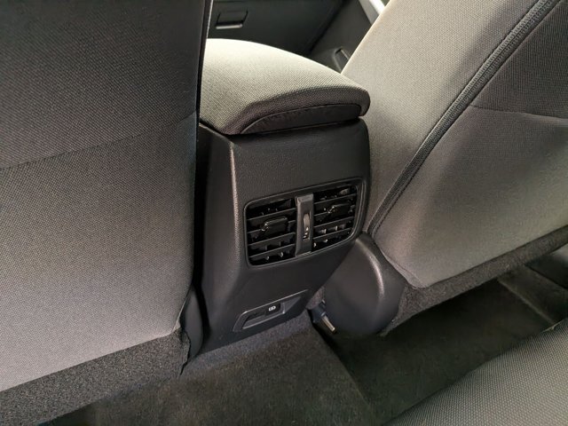 Used 2022 Toyota Corolla Cross LE w/ Moonroof Package FWD image 22