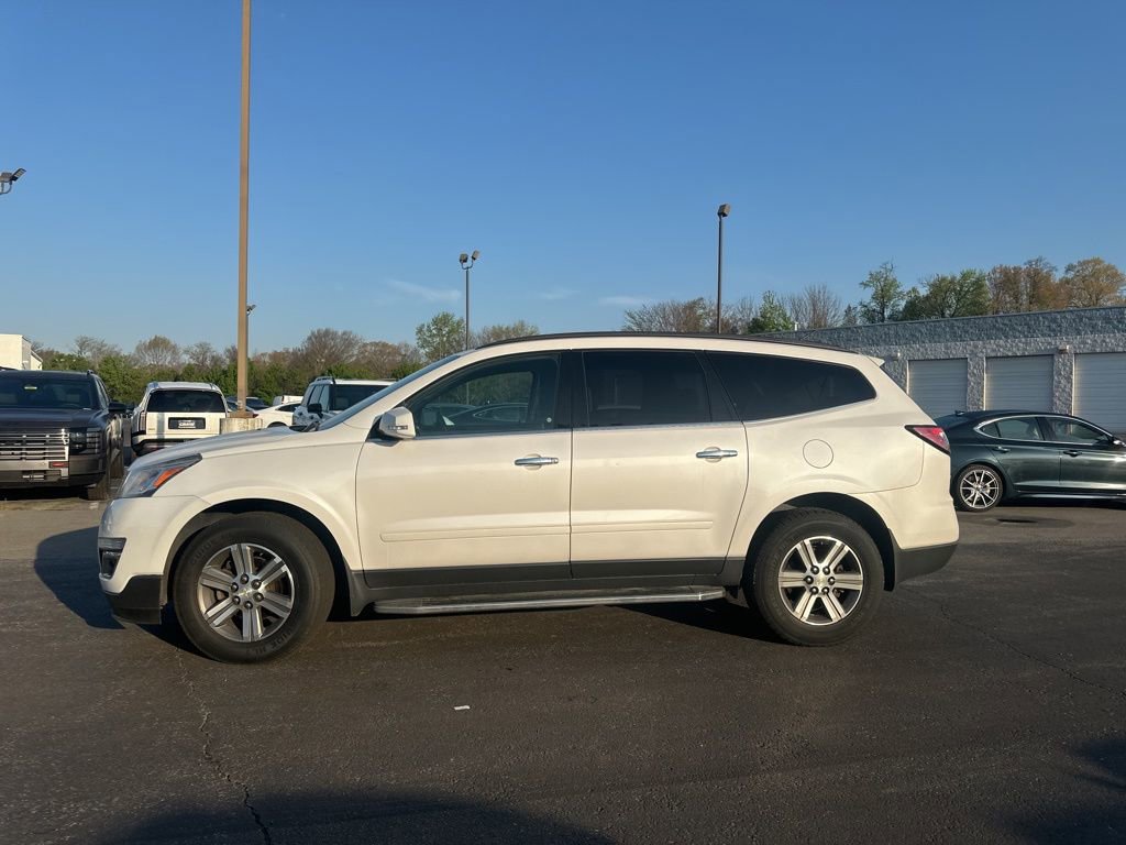 Used 2016 Chevrolet Traverse LT image 11