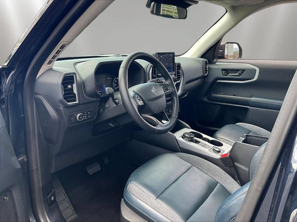 Used 2021 Ford Bronco Sport Outer Banks w/ Outer Banks Package AWD/4WD image 17