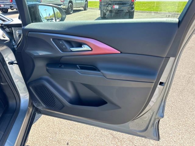 Used 2026 Chevrolet Equinox EV RS FWD image 23