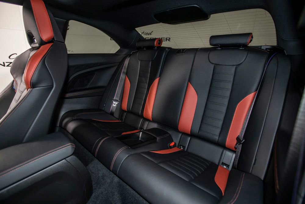 Used 2025 BMW M2 w/ Lighting Package image 19