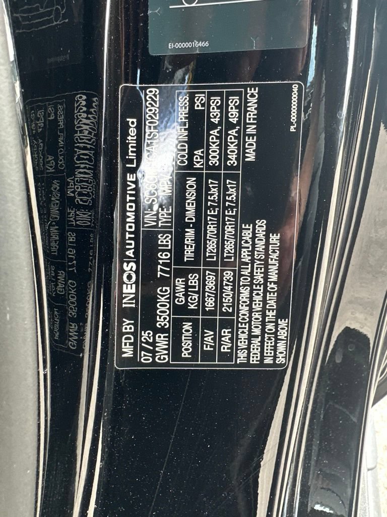 Used 2025 INEOS Grenadier Station Wagon AWD/4WD image 18