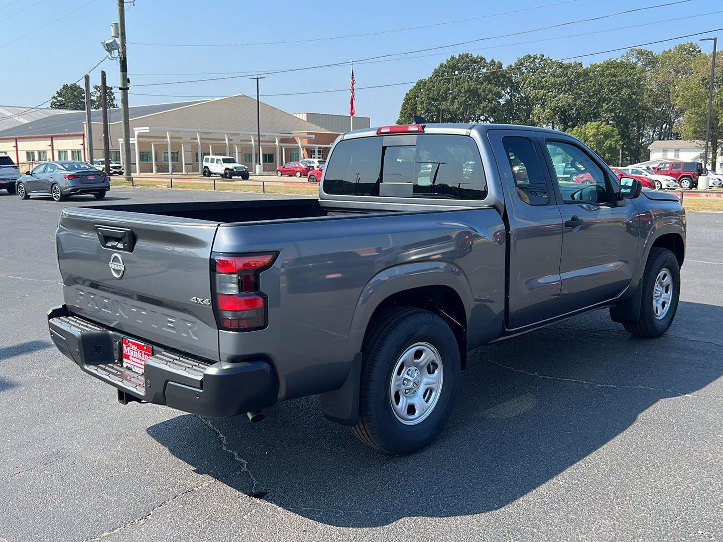 New 2026 Nissan Frontier S image 4