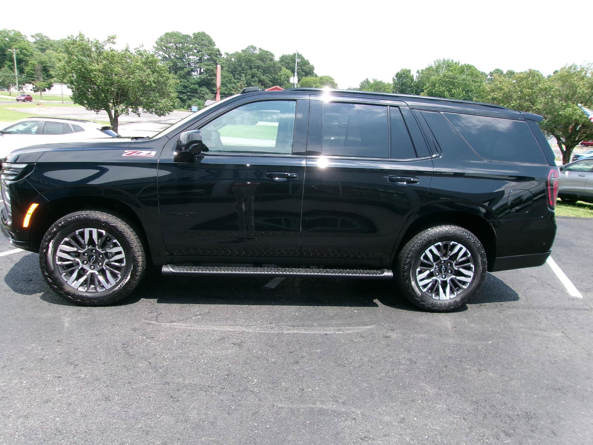 Certified 2025 Chevrolet Tahoe Z71 AWD/4WD image 26