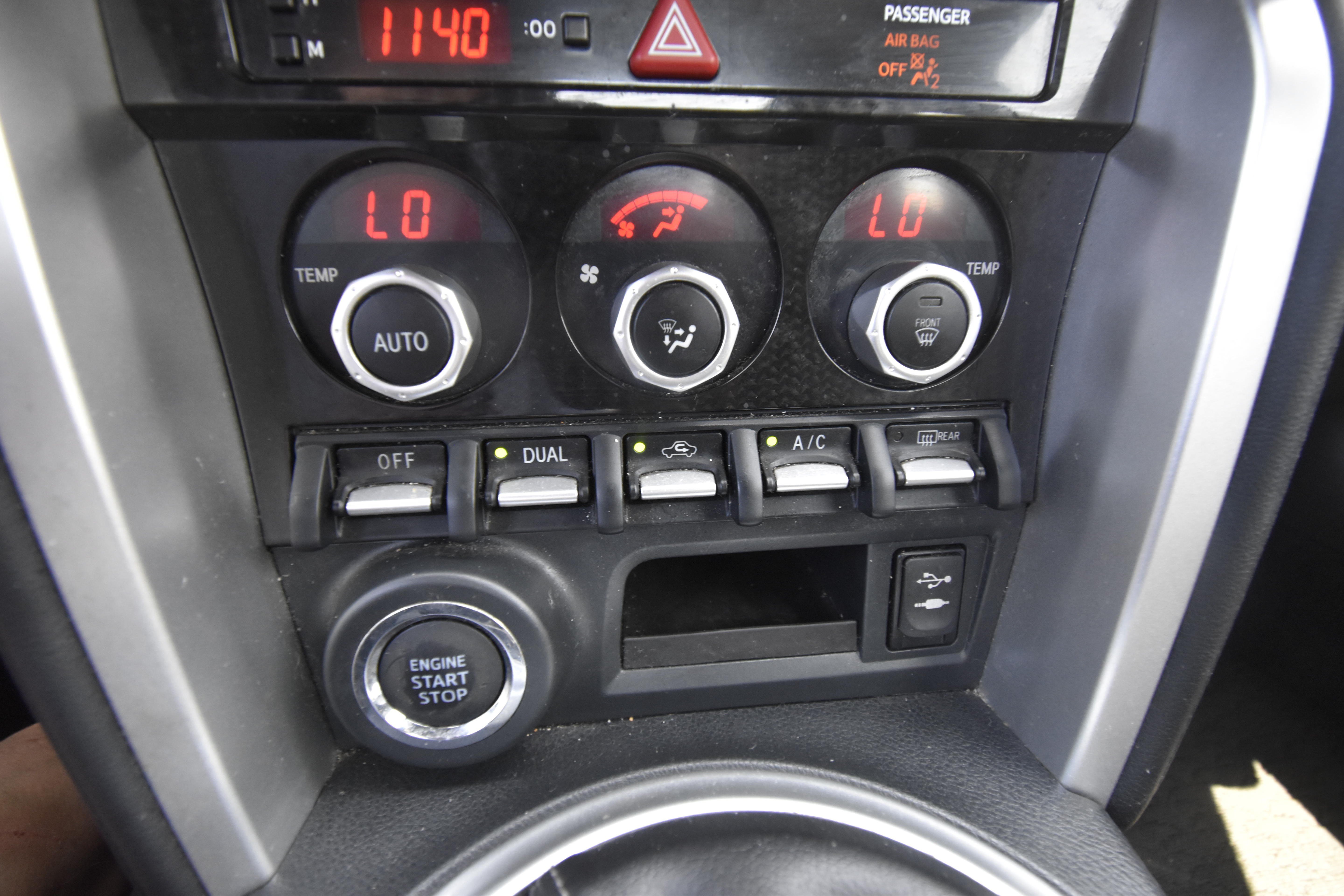 Used 2019 Toyota 86 RWD image 12