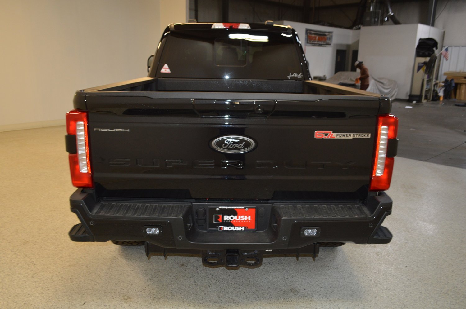 New 2026 Ford F250 Lariat w/ Black Appearance Package image 5