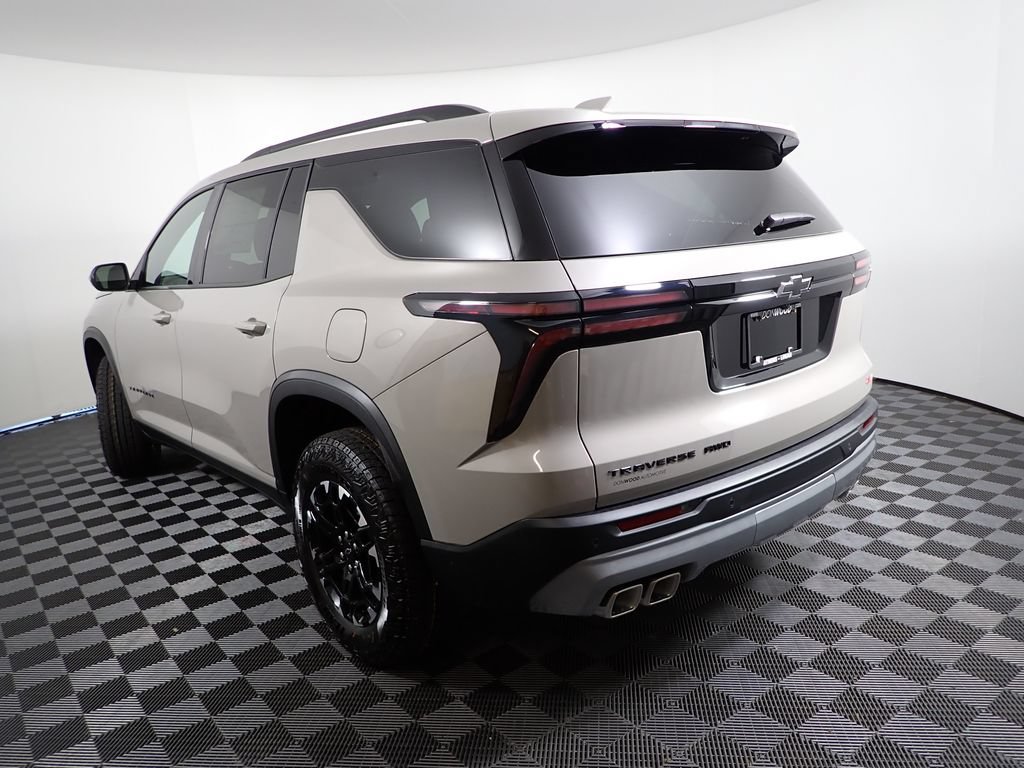 New 2027 Chevrolet Traverse Z71 w/ LPO, Floor Liner Package AWD/4WD image 14