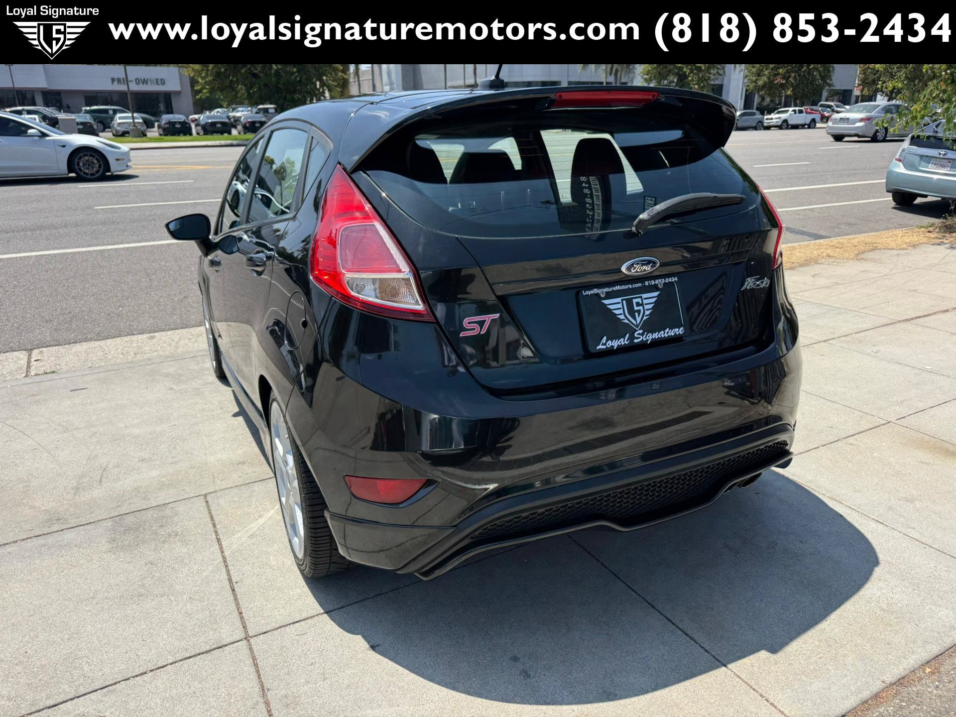 Used 2014 Ford Fiesta ST FWD image 5