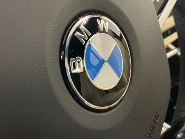 Certified 2025 BMW 330i xDrive Sedan w/ M Sport Package AWD/4WD image 39