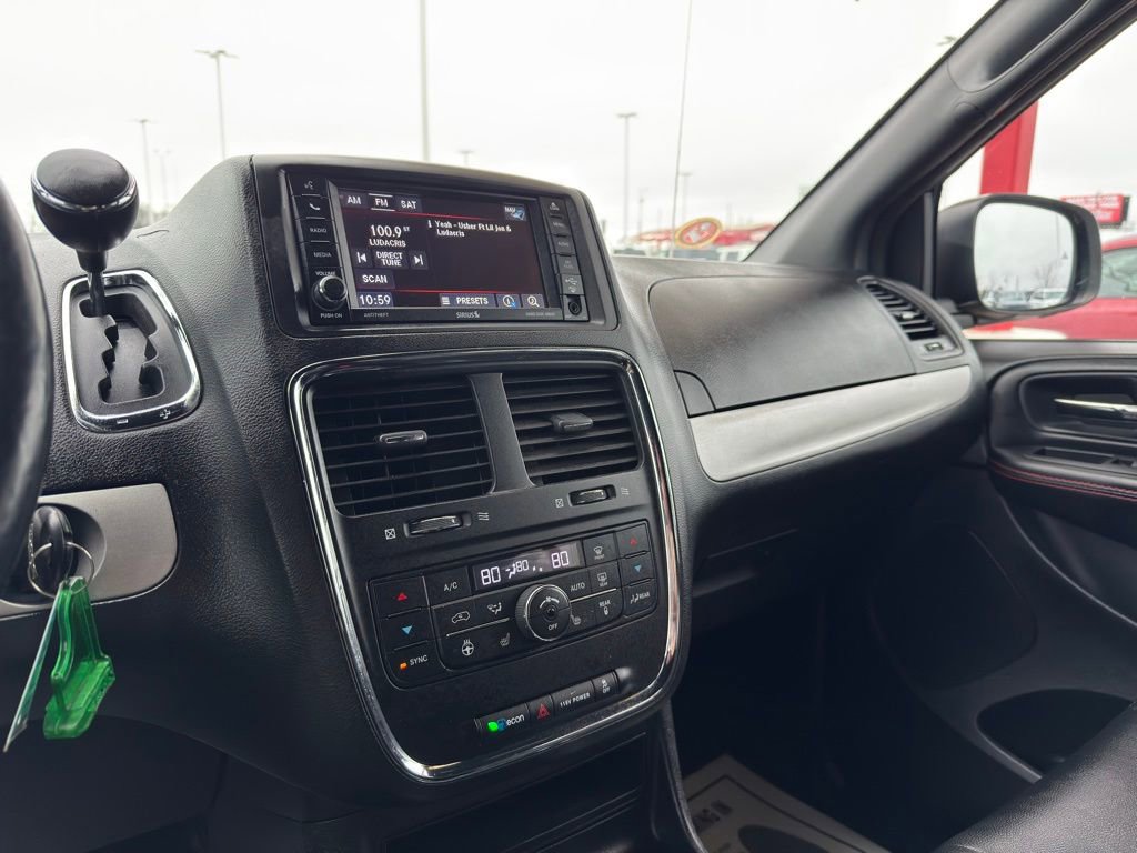 Used 2015 Dodge Grand Caravan R/T w/ Safety Sphere Group image 18