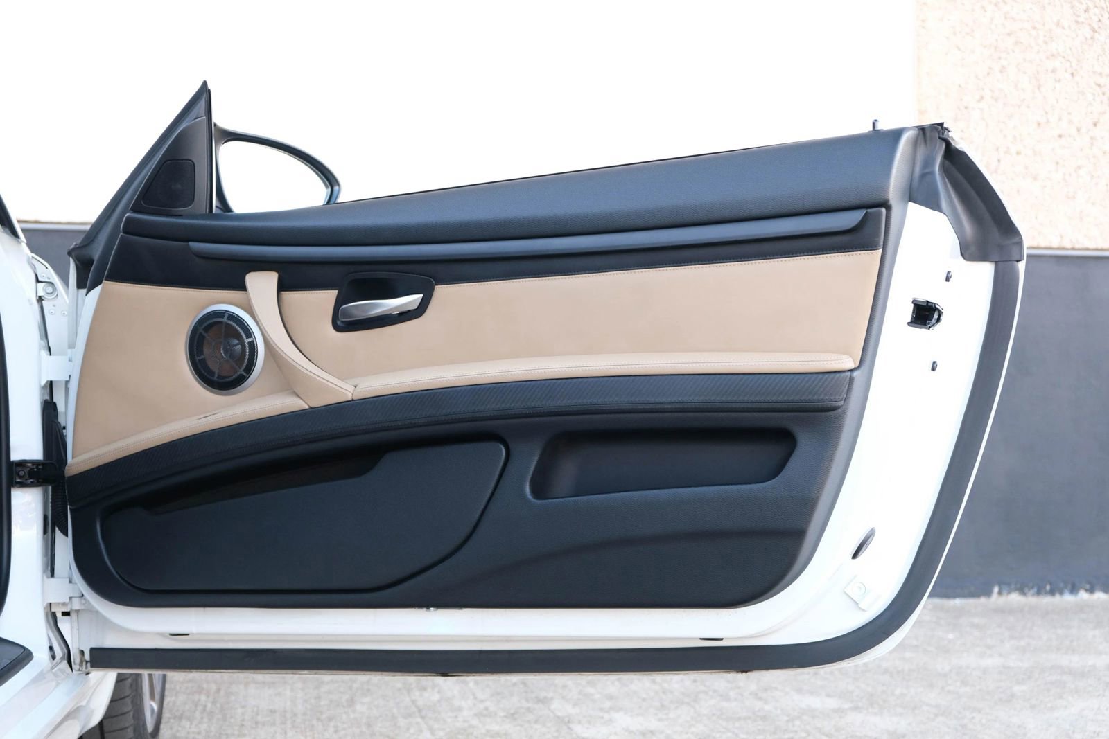 Used 2013 BMW M3 Convertible image 25