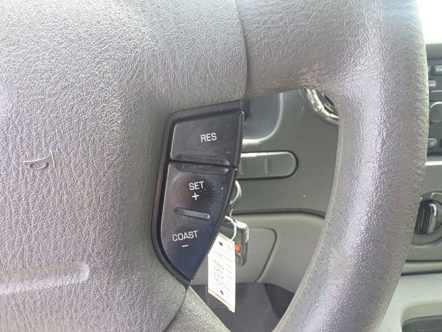 Used 2005 Ford Expedition XLT RWD image 14