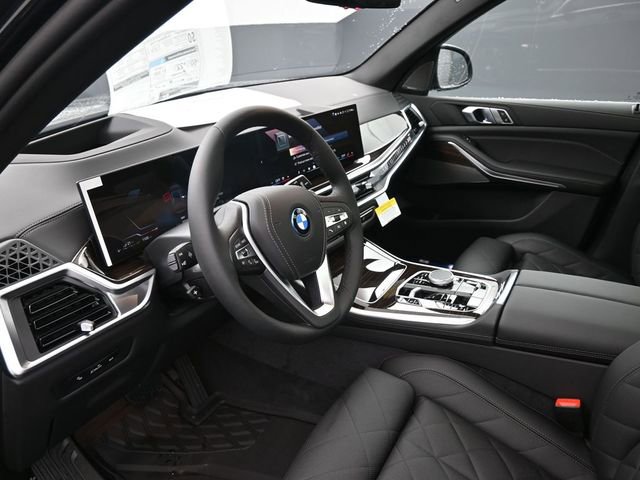 New 2026 BMW X5 xDrive50e w/ Climate Comfort Package image 19