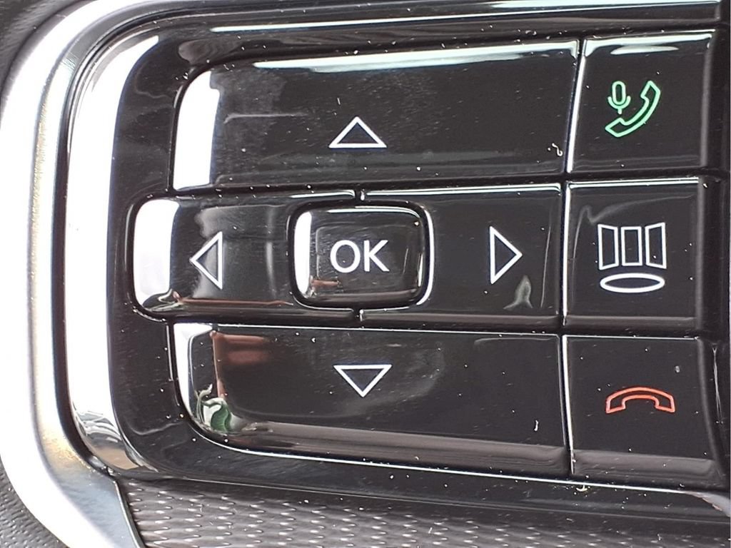 New 2026 Jeep Grand Wagoneer L Summit AWD/4WD image 15