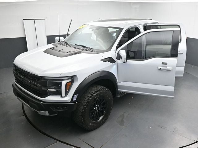 Used 2025 Ford F150 Raptor image 36