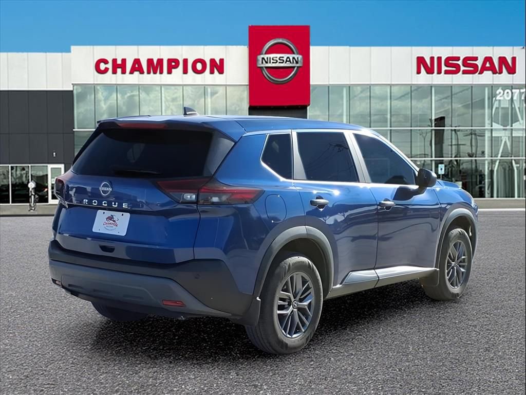 Used 2023 Nissan Rogue S image 7