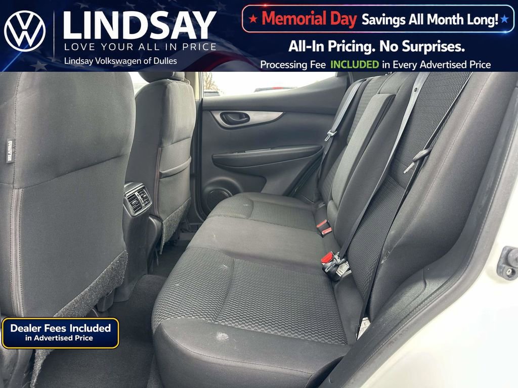 Used 2018 Nissan Rogue Sport S FWD image 14