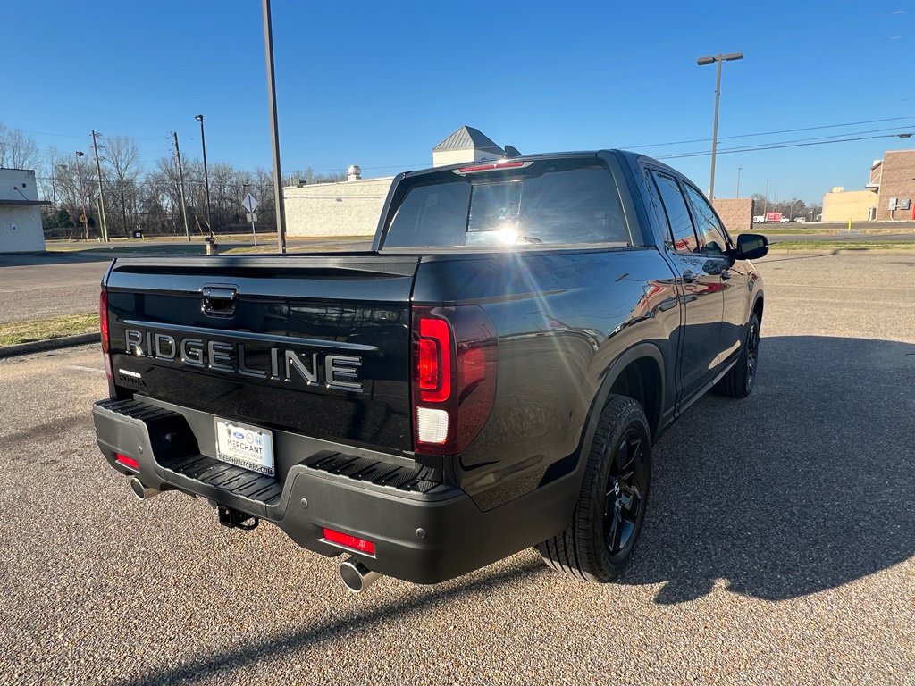 New 2026 Honda Ridgeline Black Edition image 9